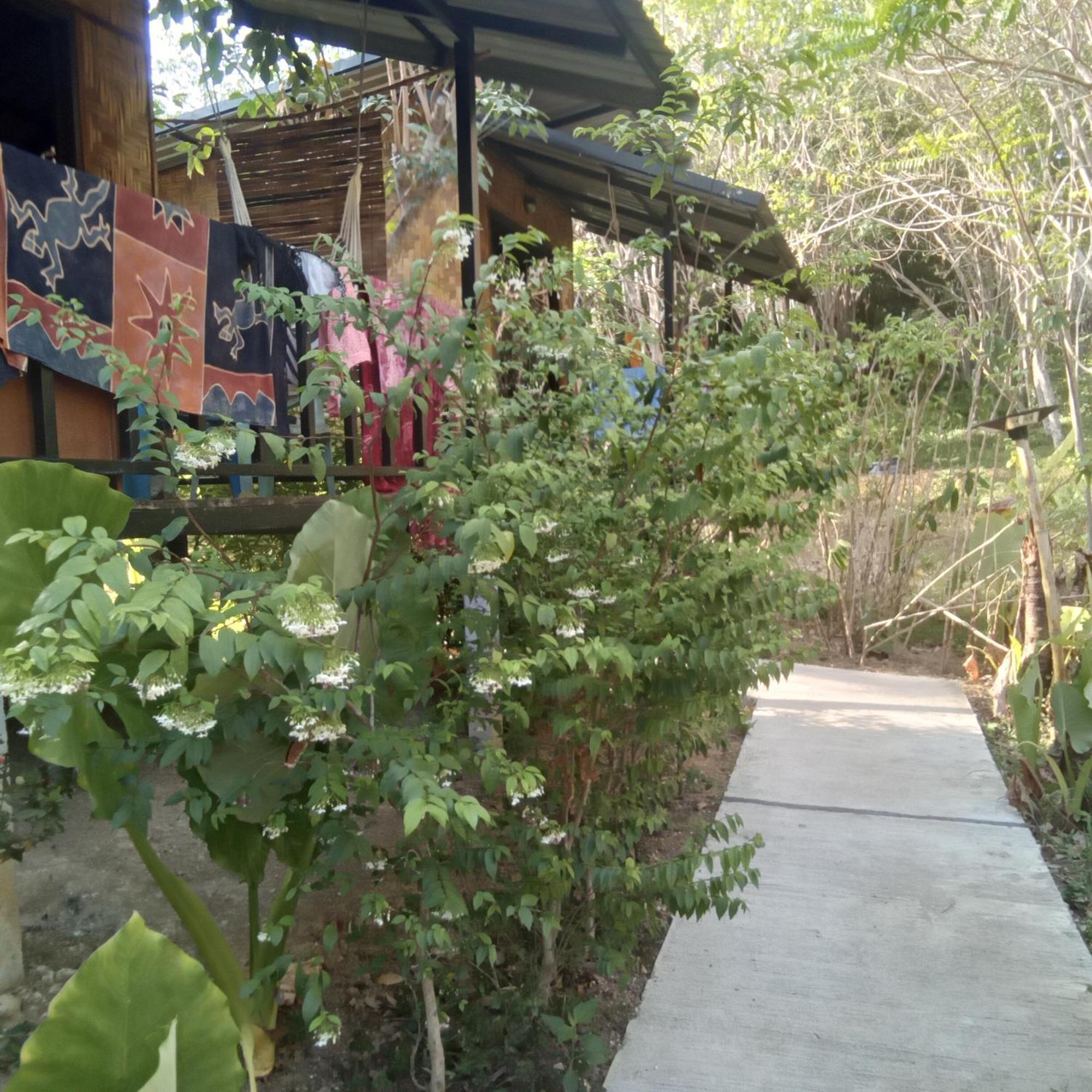 Koh Mook Bamboo Bungalows ภายนอก รูปภาพ